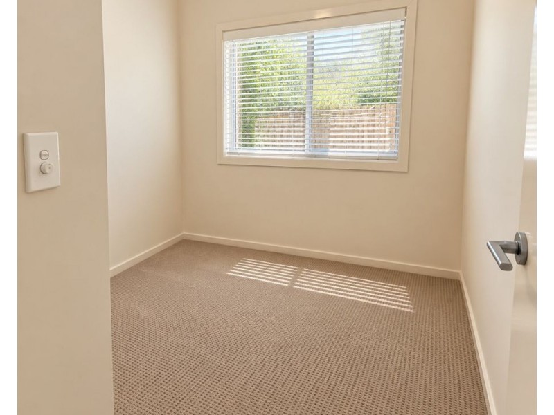 20 Arnaldo Avenue, Augustine Heights QLD 4300
