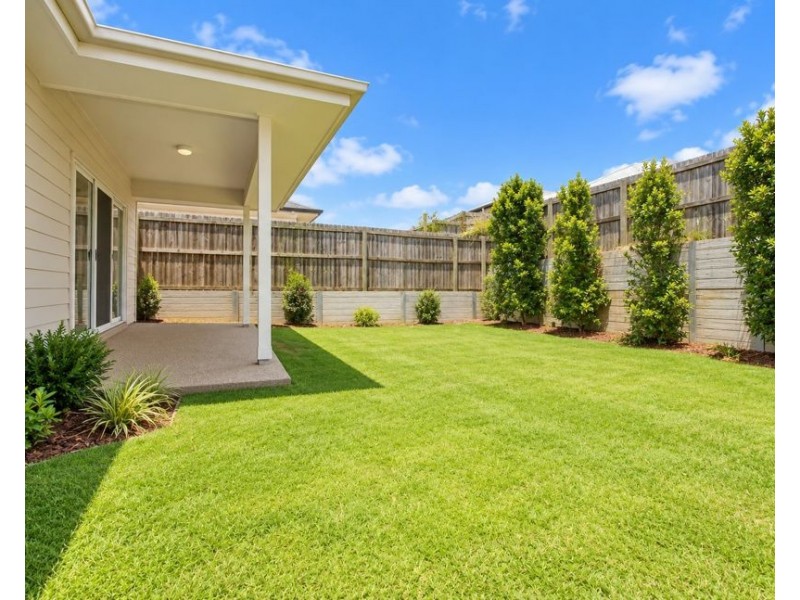 20 Arnaldo Avenue, Augustine Heights QLD 4300