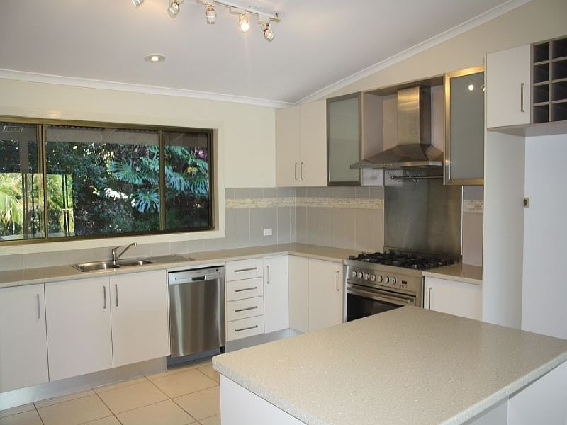76 Winston Road, Palmwoods QLD 4555