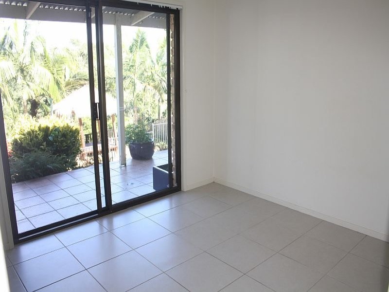76 Winston Road, Palmwoods QLD 4555