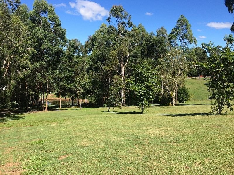 76 Winston Road, Palmwoods QLD 4555