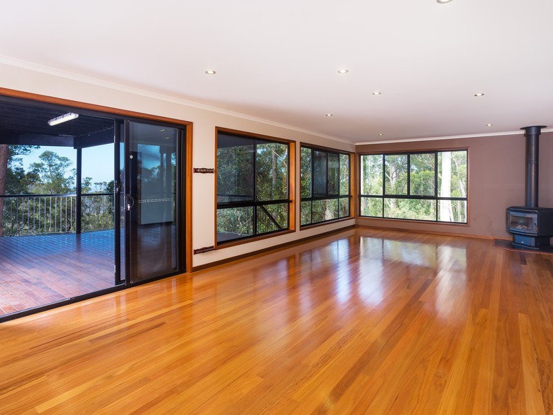 131 Harland Road, Mount Glorious QLD 4520