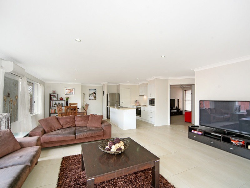 6 Bremer Street, Sippy Downs QLD 4556