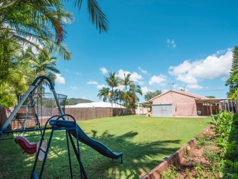44 Chantilly Cres, Beerwah QLD 4519