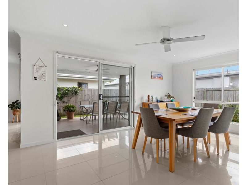 3 Olive Circuit, Caloundra West QLD 4551