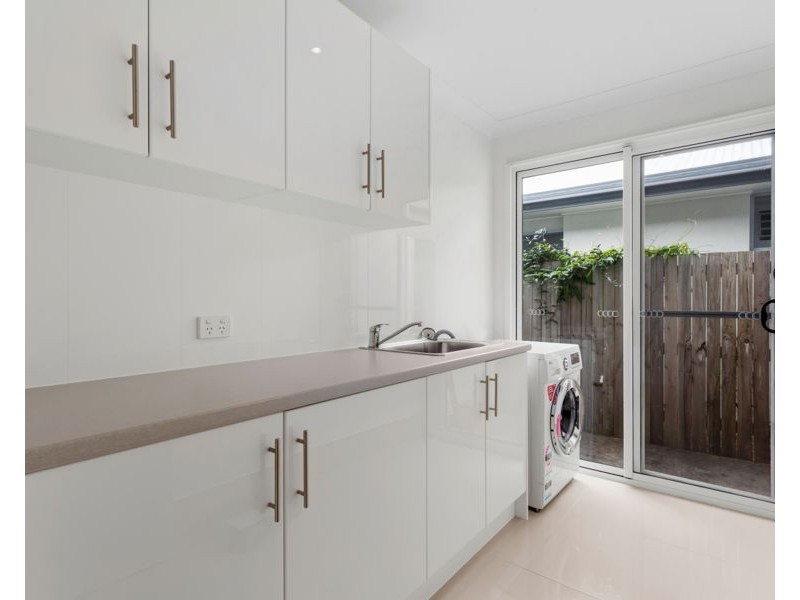 3 Olive Circuit, Caloundra West QLD 4551