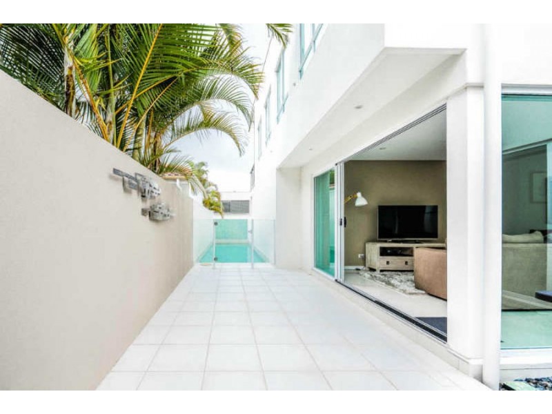 12 Barbuda Circuit, Parrearra QLD 4575