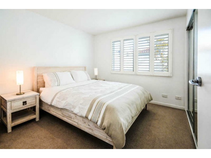 12 Barbuda Circuit, Parrearra QLD 4575