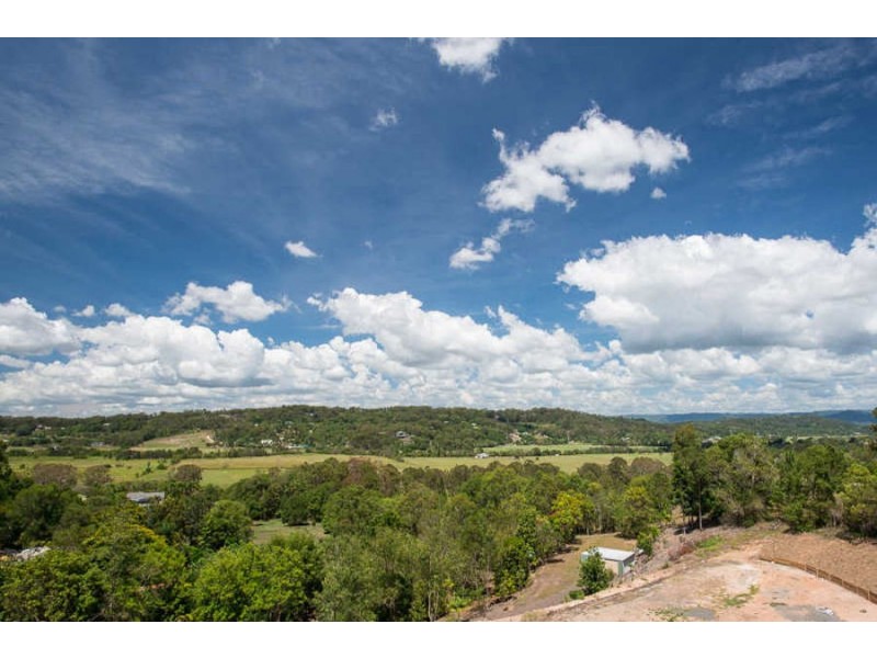 98 Francis Road, Bli Bli QLD 4560