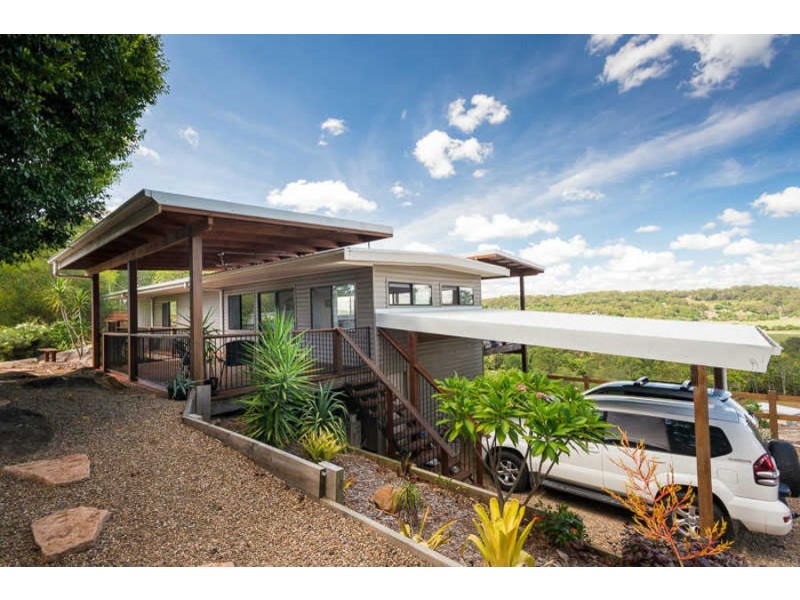 98 Francis Road, Bli Bli QLD 4560