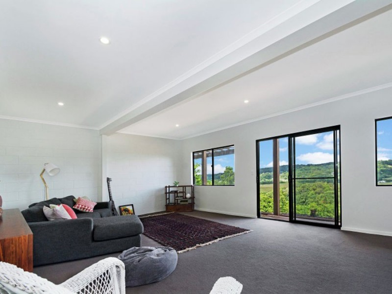 98 Francis Road, Bli Bli QLD 4560