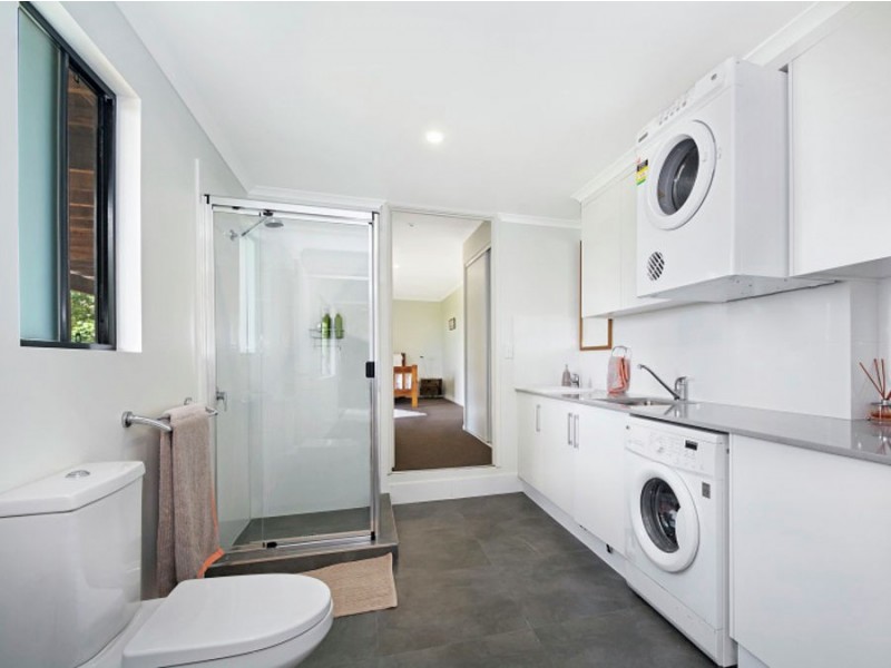 98 Francis Road, Bli Bli QLD 4560