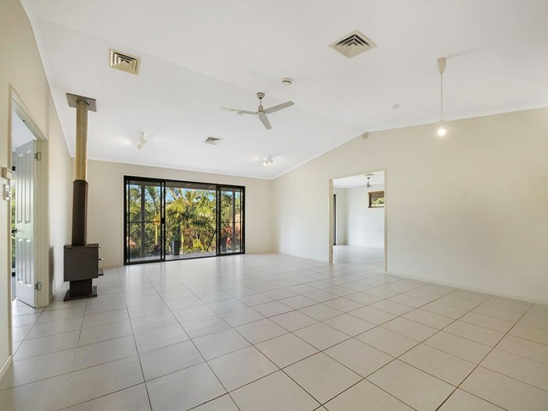 76 Winston Road, Palmwoods QLD 4555