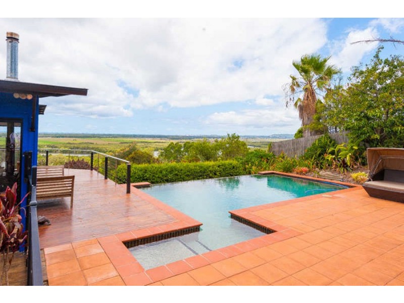 50 Twin Peaks Road, Bli Bli QLD 4560