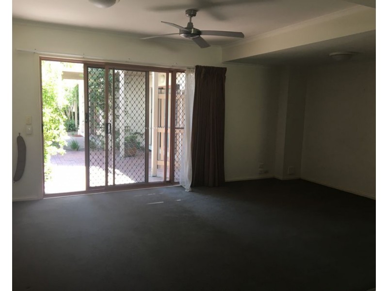 6 7-11 Fifth Avenue, Maroochydore QLD 4558