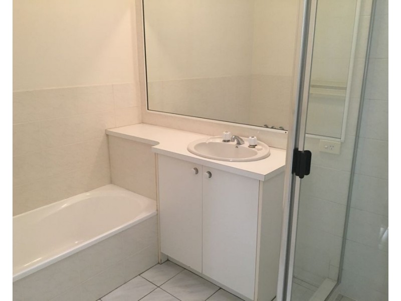 6 7-11 Fifth Avenue, Maroochydore QLD 4558