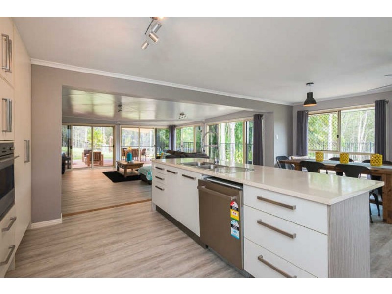 20 Highlands Hill Road, Maroochy River QLD 4561