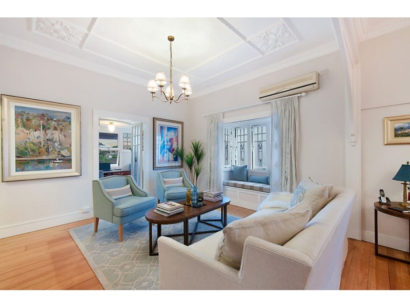 30 Nicklin Street, Coorparoo QLD 4151