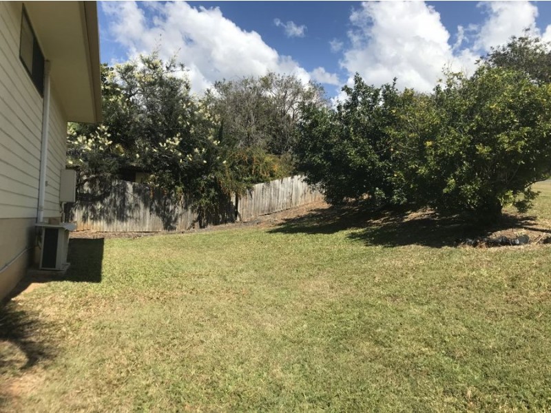 1 Summerfield Court, Bli Bli QLD 4560