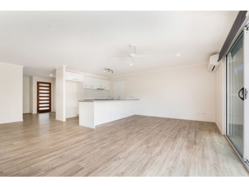 5 Grimes Terrace, Burnside QLD 4560