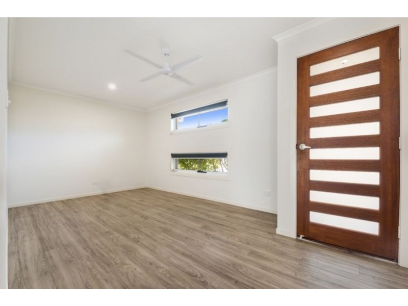 5 Grimes Terrace, Burnside QLD 4560