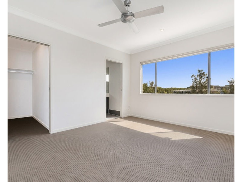 4 Viridian Circuit, Birtinya QLD 4575