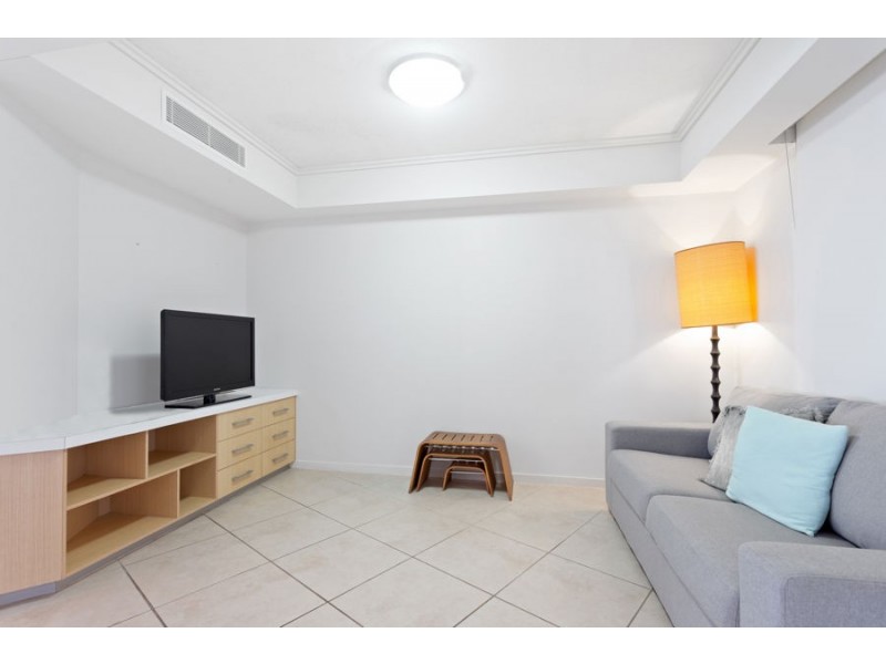 806/14 Aerodrome Road, Maroochydore QLD 4558