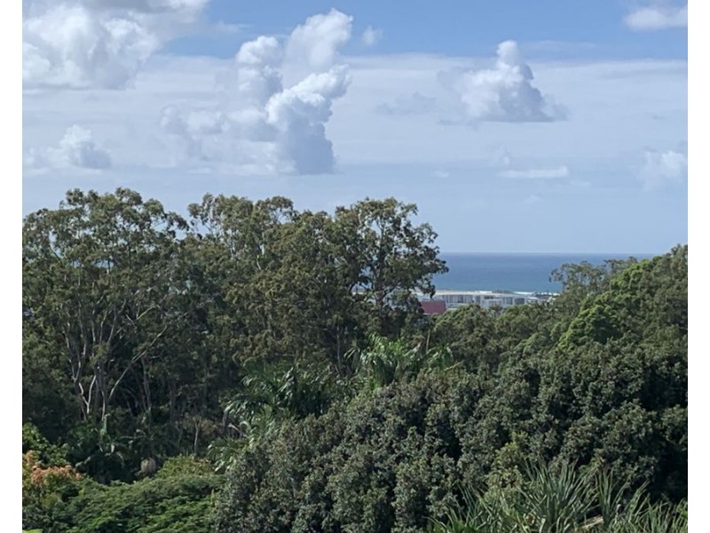 2/1 Riverview Ave, Buderim QLD 4556