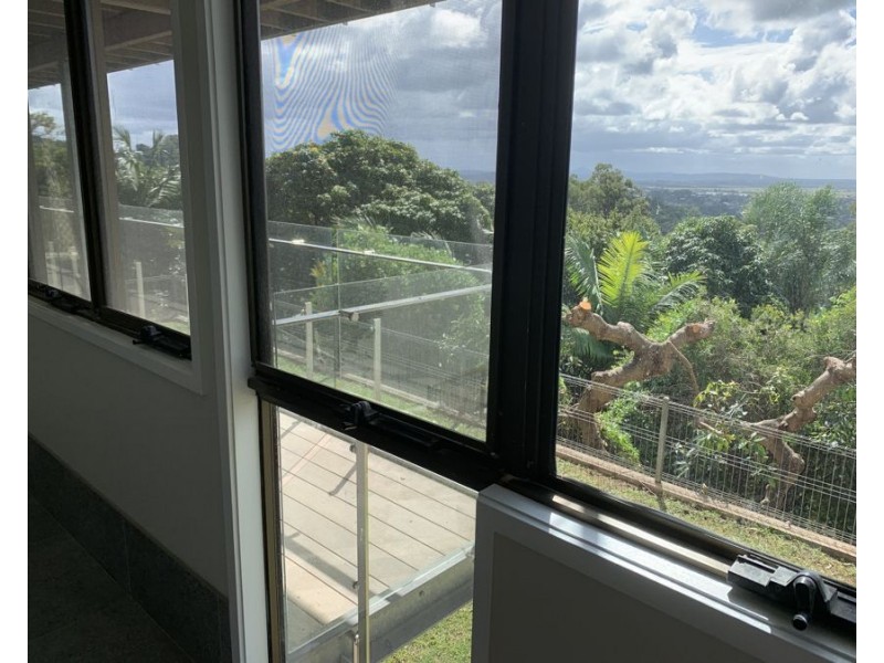 2/1 Riverview Ave, Buderim QLD 4556