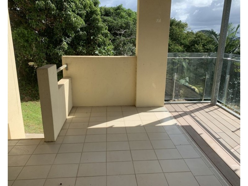 2/1 Riverview Ave, Buderim QLD 4556