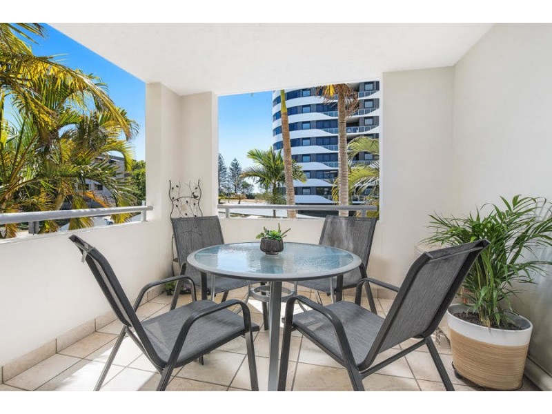 87-89 First Ave, Mooloolaba QLD 4557