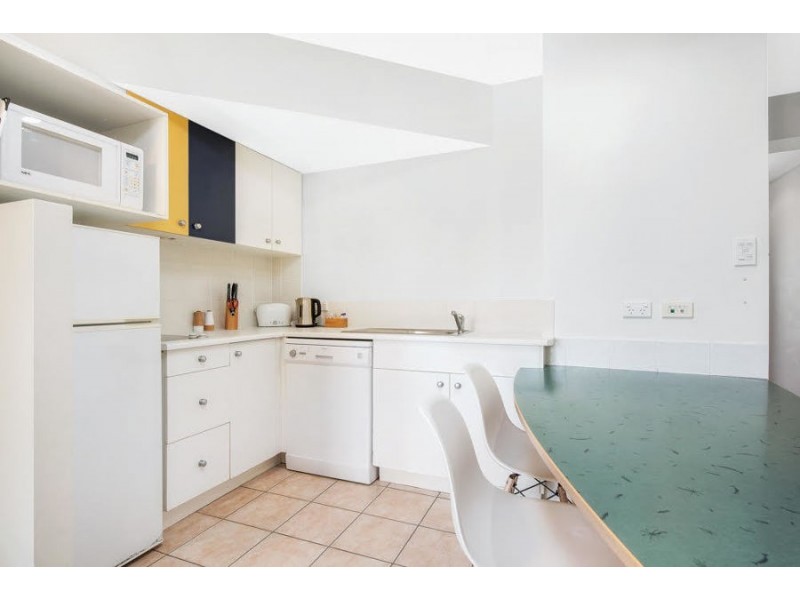 87-89 First Ave, Mooloolaba QLD 4557