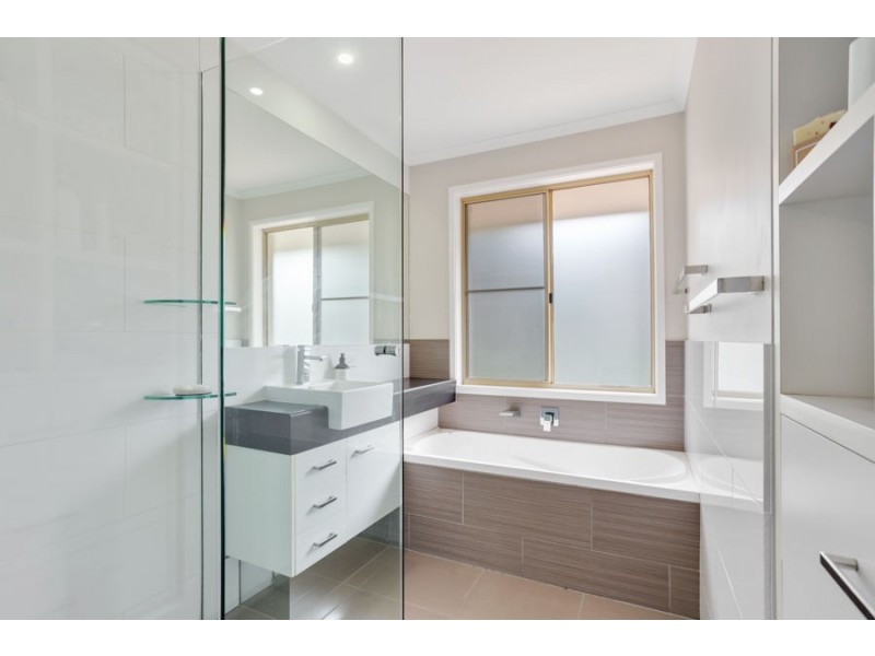 21 Crestmont Drive, Buderim QLD 4556