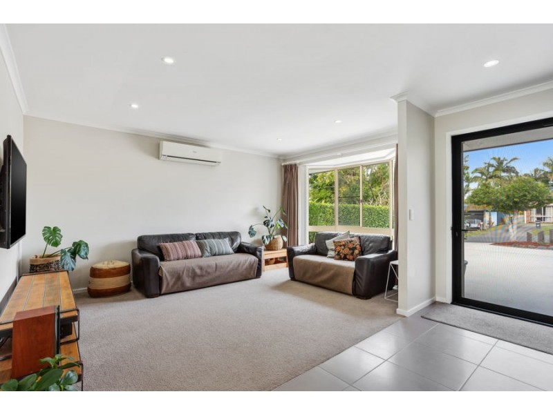 21 Crestmont Drive, Buderim QLD 4556