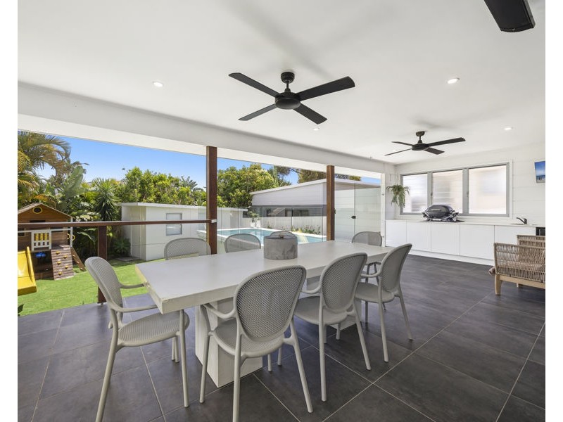 42 Yorlambu Parade, Maroochydore QLD 4558