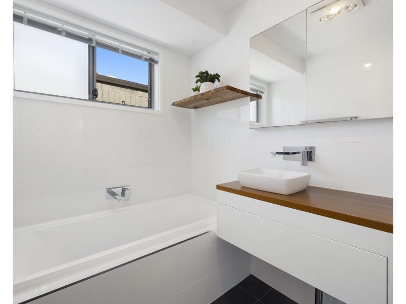 42 Yorlambu Parade, Maroochydore QLD 4558