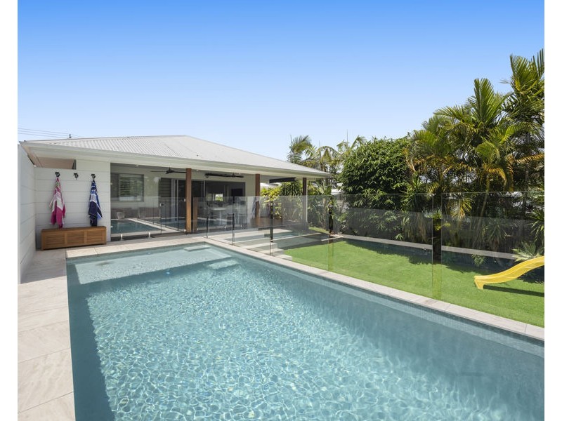 42 Yorlambu Parade, Maroochydore QLD 4558