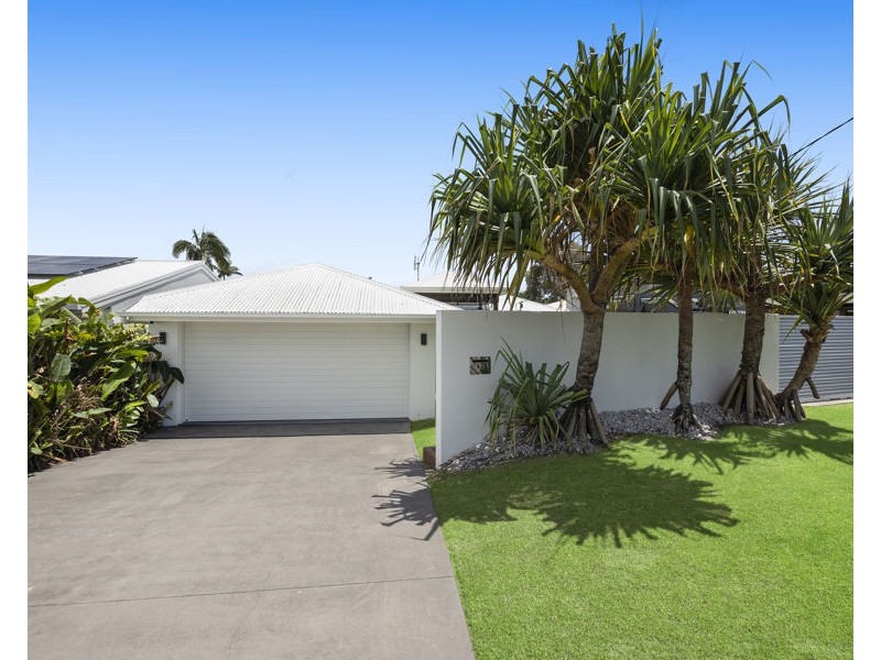 42 Yorlambu Parade, Maroochydore QLD 4558