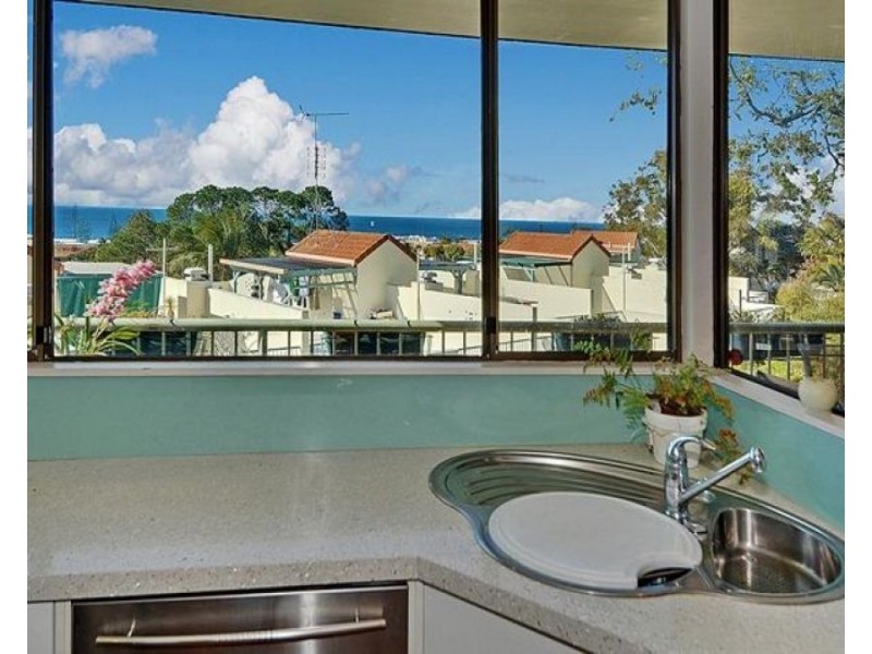 3/124 Buderim Ave, Alexandra Headland QLD 4572