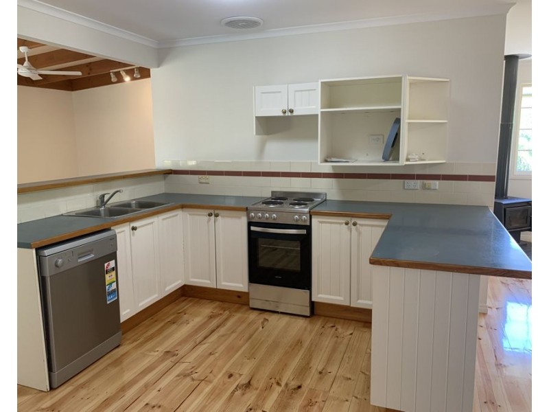 1 Merimist Way, Kiels Mountain QLD 4559