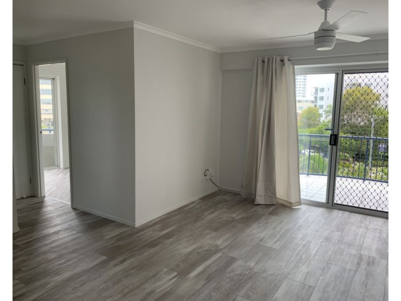11/11 Foote Street, Mooloolaba QLD 4557