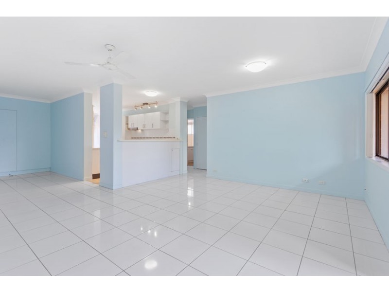 2/19 Amaroo Drive, Buderim QLD 4556