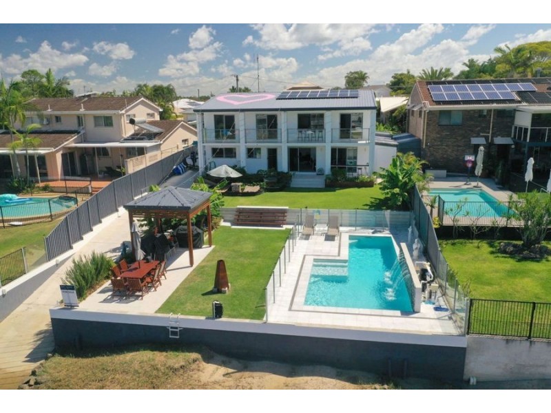 11 Moondarra Crescent, Mooloolaba QLD 4557