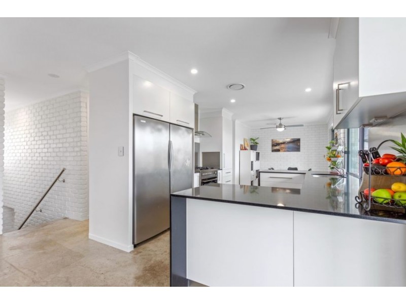 11 Moondarra Crescent, Mooloolaba QLD 4557