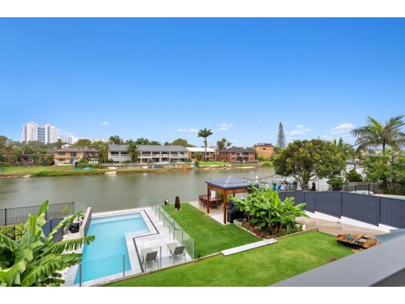11 Moondarra Crescent, Mooloolaba QLD 4557