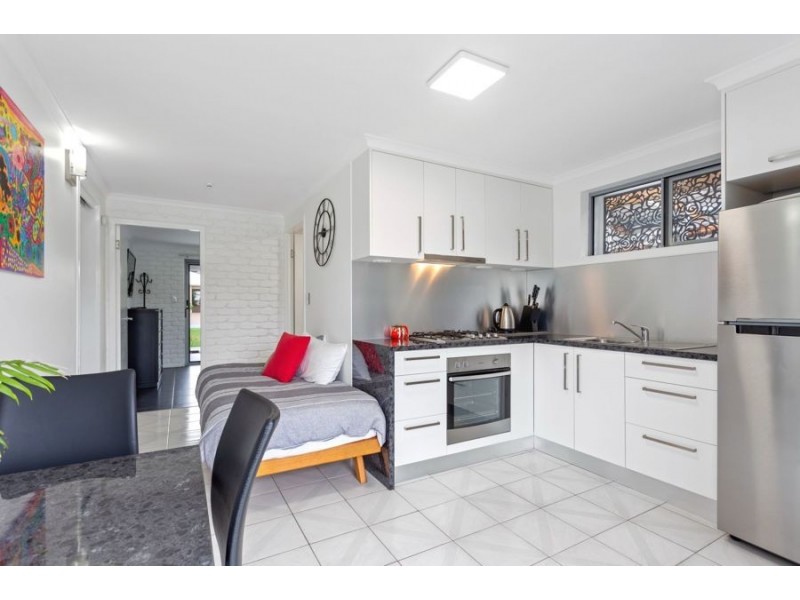 11 Moondarra Crescent, Mooloolaba QLD 4557