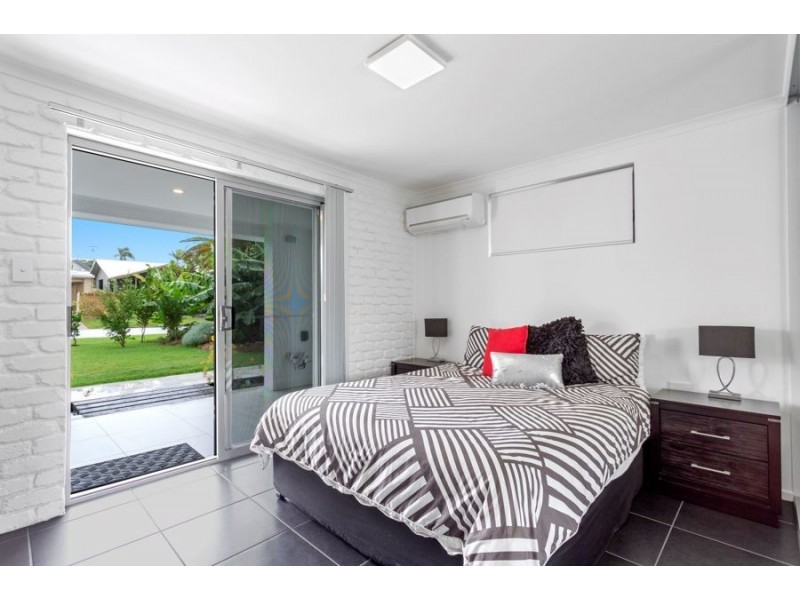 11 Moondarra Crescent, Mooloolaba QLD 4557
