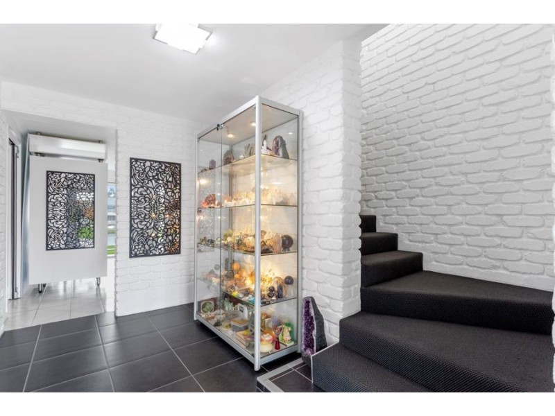 11 Moondarra Crescent, Mooloolaba QLD 4557