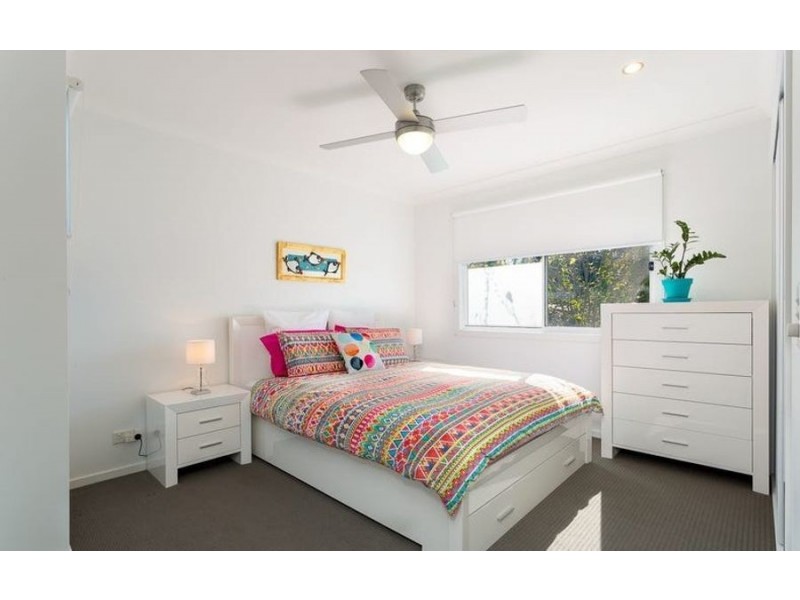 4/7 McAneny St, Redcliffe QLD 4020