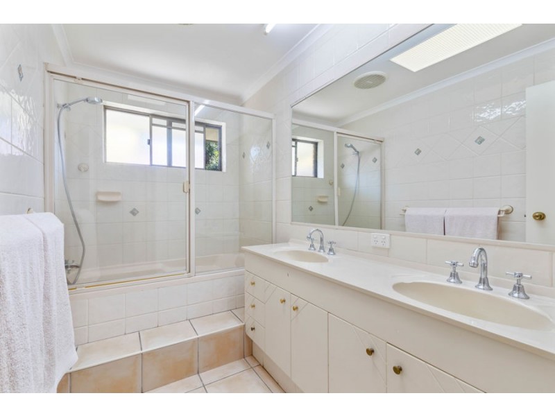 6 Mark St, Buderim QLD 4556
